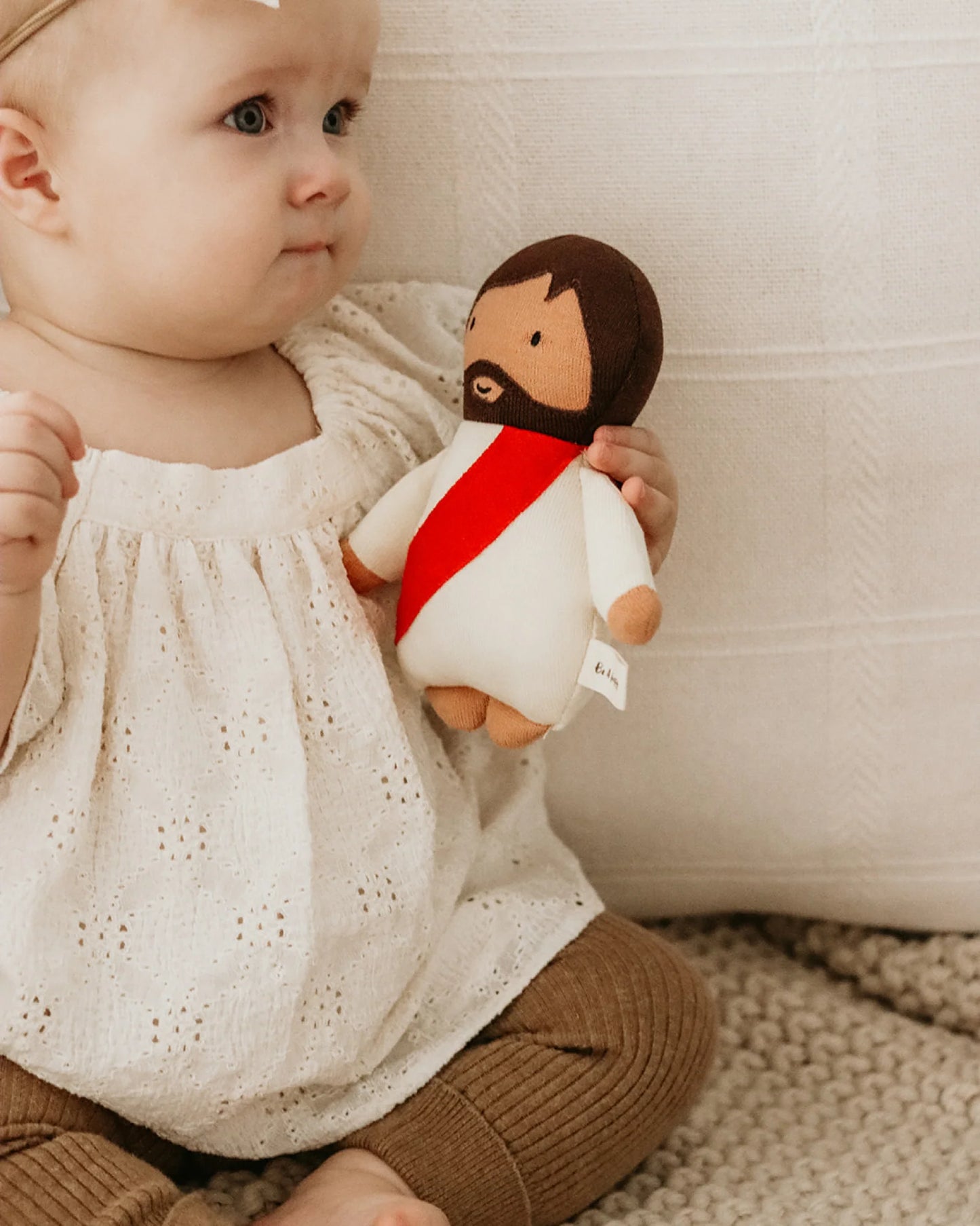Jesus [boneco com chocalho]