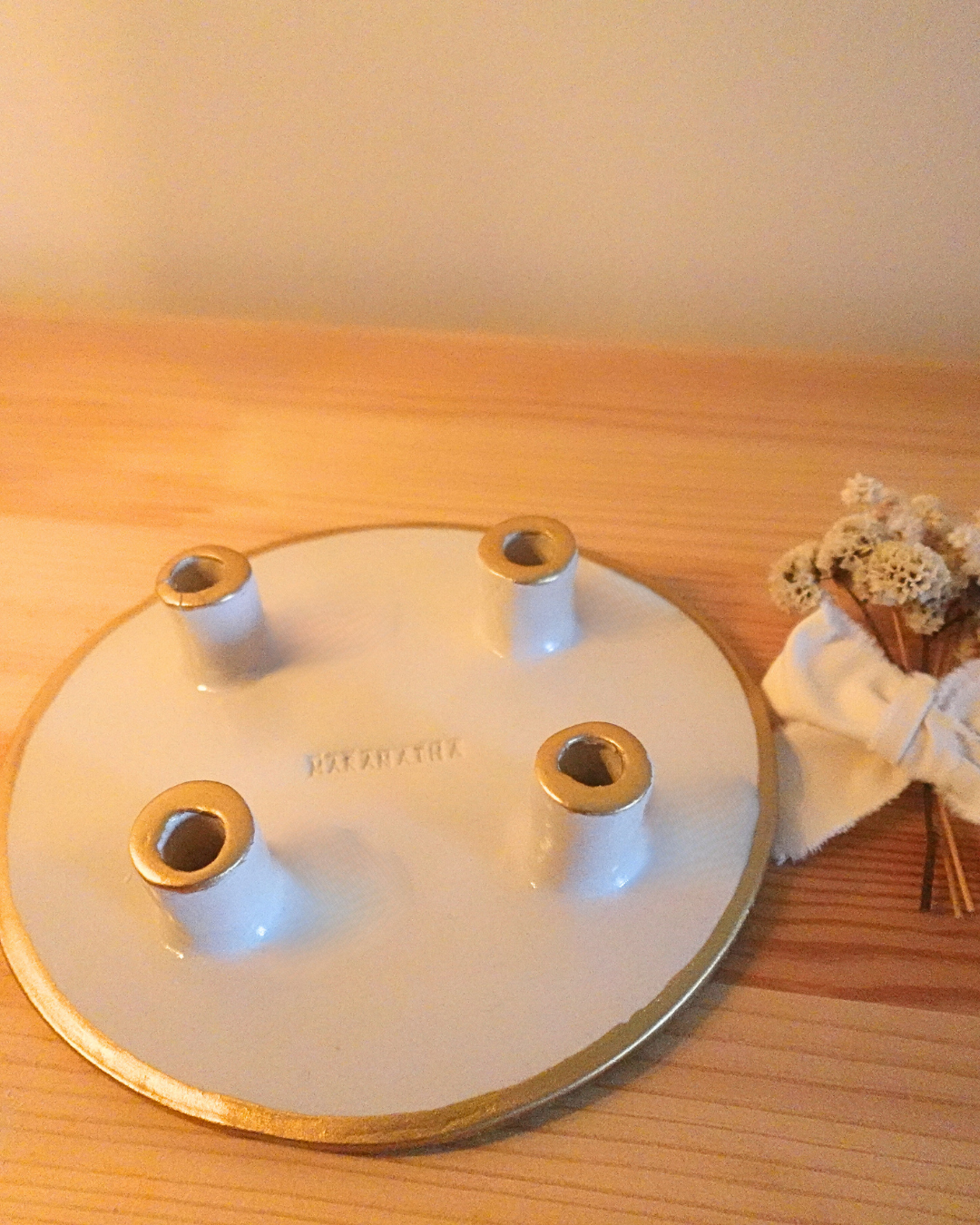 Coroa do Advento em cerâmica | magnificat x RAW design